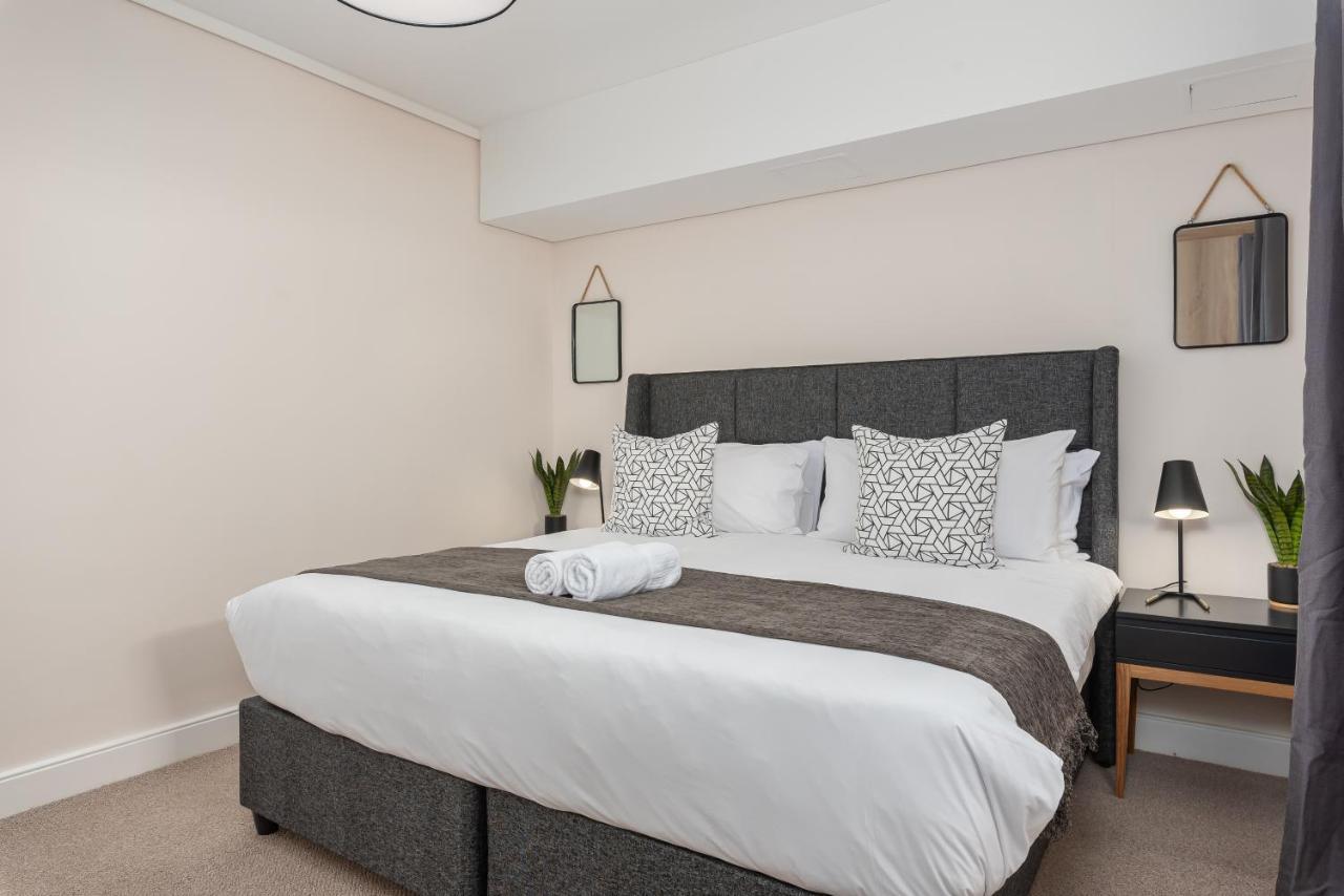 Waters Edge Apartamento *